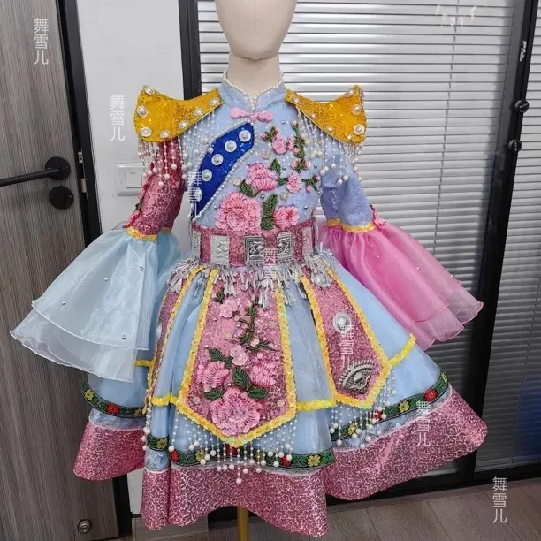 快乐阳光苗族瑶族银铃姑娘少数民族哈尼族彝族演出服装含头饰定制