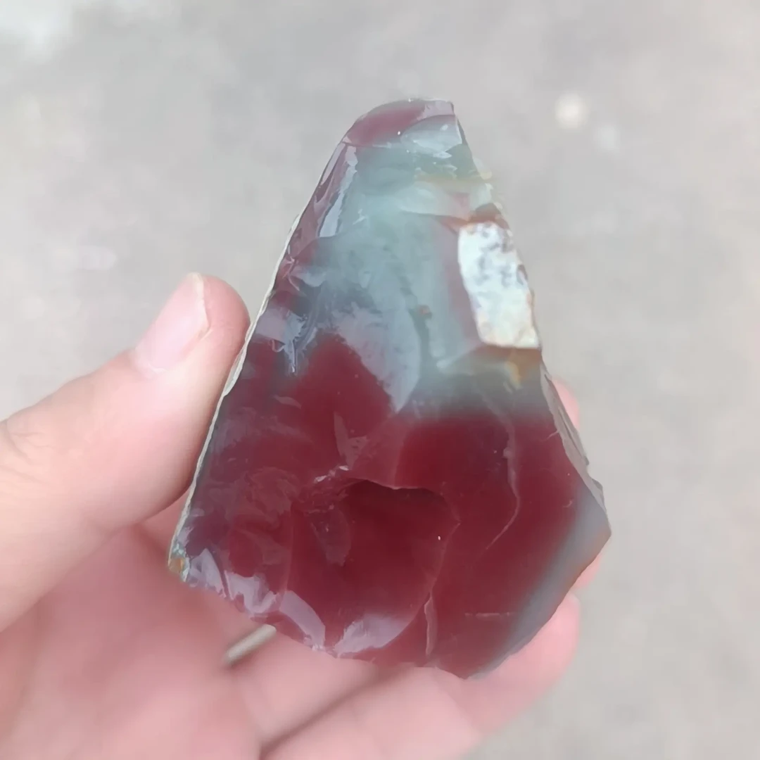 秦岭原矿秦紫玉多彩原石可雕刻可观赏玉质饱满色彩绚丽