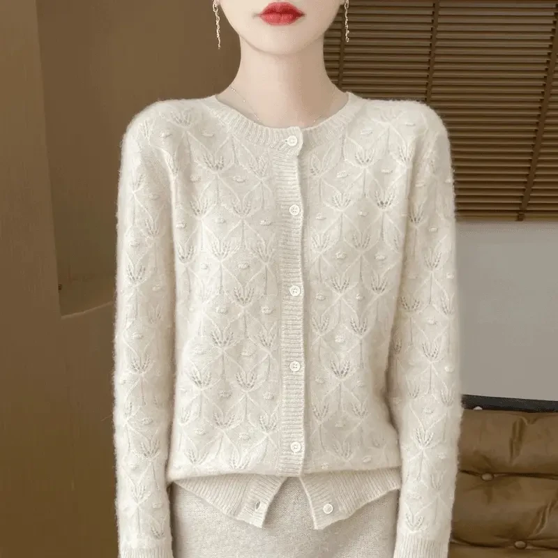 时尚百搭!镂空勾花100纯女士长袖针织衫短款纯色上衣宽松