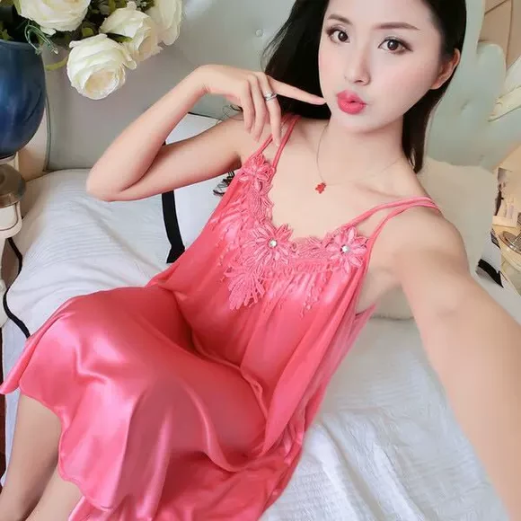 夏季性感冰丝吊带女睡衣薄款休闲背心女士睡裙宽松加大码家居服