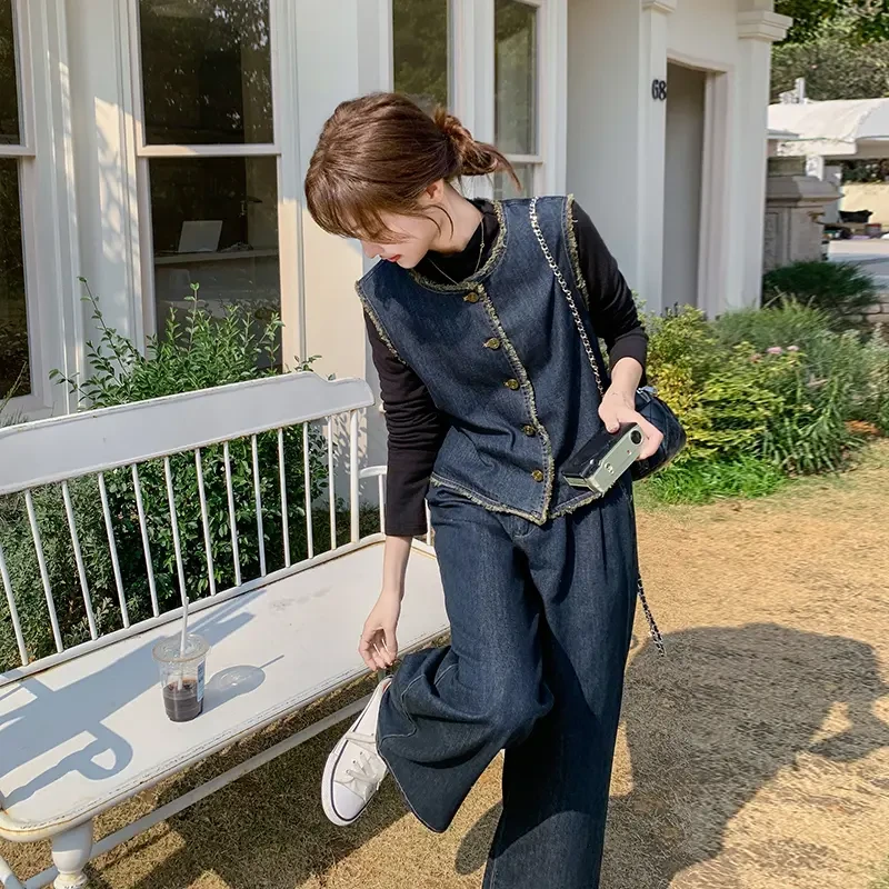 复古休闲牛仔三件套女2025春季新款设计感马甲打底衫阔腿裤套装