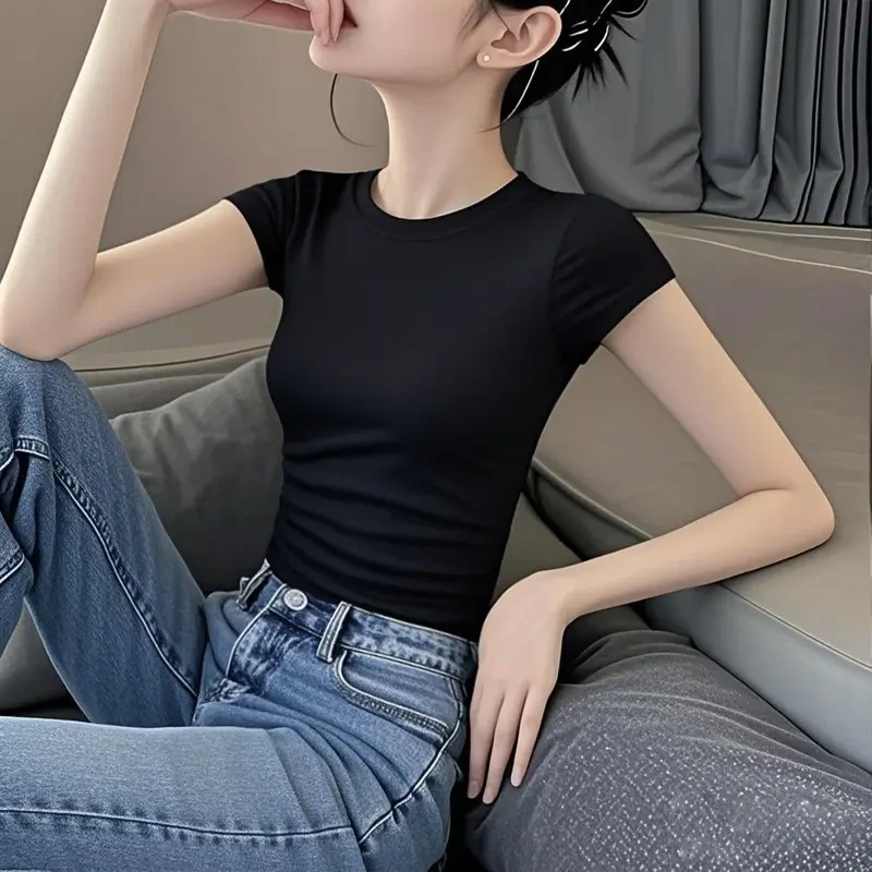 2025新款夏季圆领正肩黑色短袖T恤女修身小众设计感小众显瘦上衣