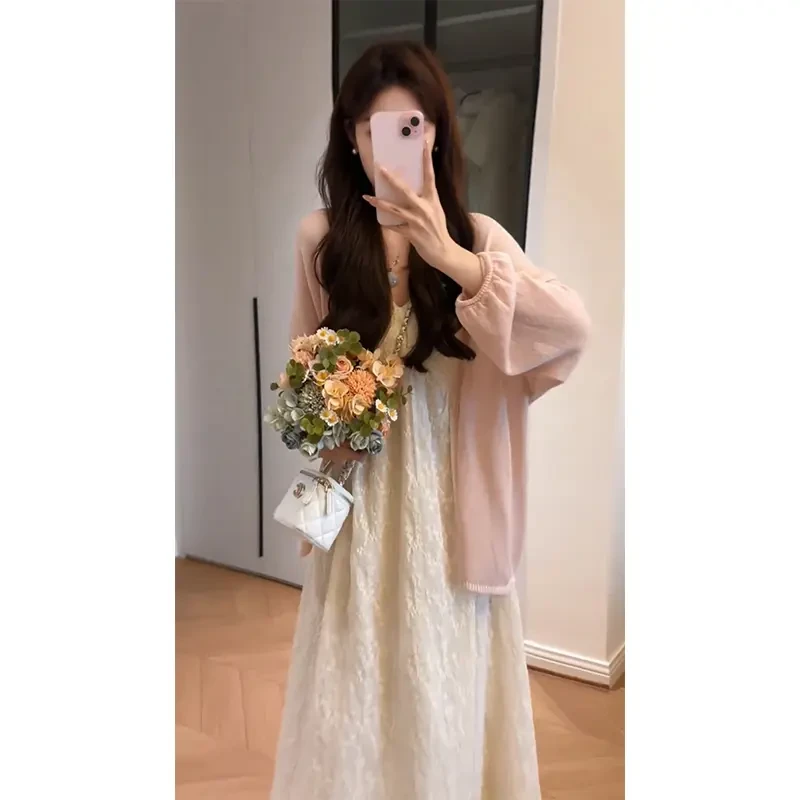 2025夏季新款法式温柔风薄款宽松百搭开衫收腰显瘦V领吊带连衣裙