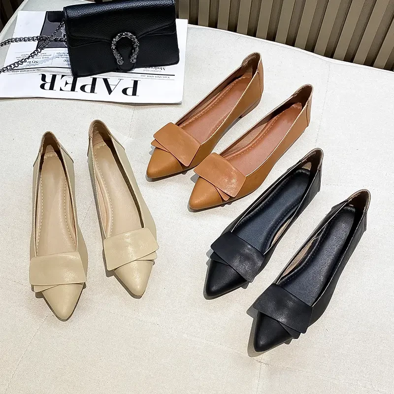 真皮粗跟尖头妈妈鞋2025年新款百搭浅口单鞋软底奶奶鞋女鞋孕妇鞋