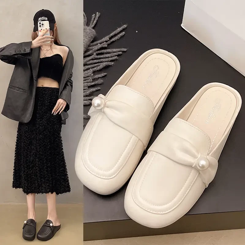 2025新款时尚穆勒休闲平底珍珠拖鞋女外穿舒适懒人凉拖PVC塑胶