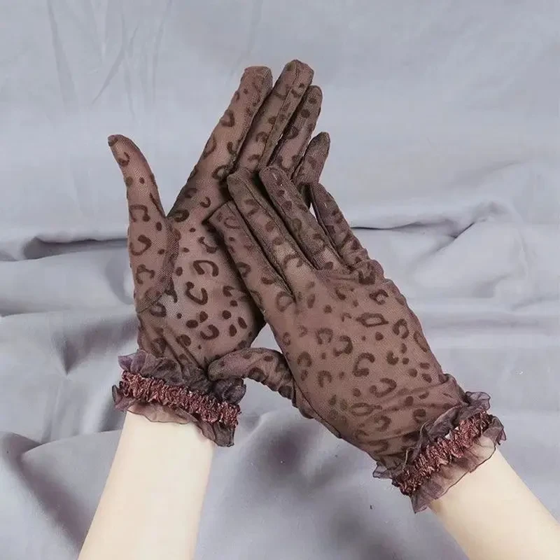 蕾丝薄款手套女春夏秋豹纹镂空户外防晒透气广场舞蹈礼仪分指手套