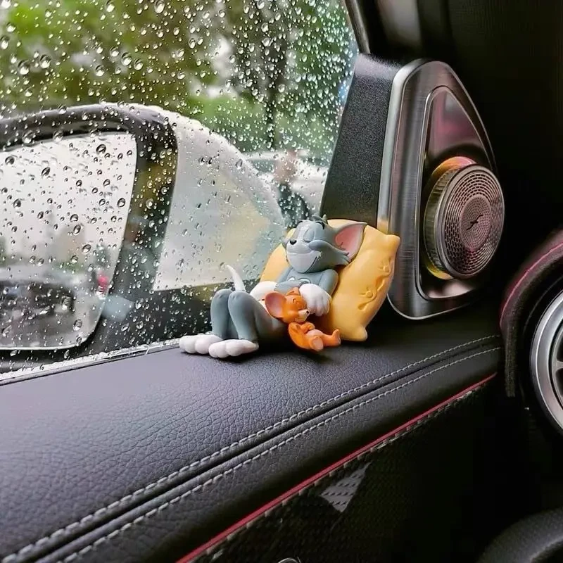 猫和老鼠车载摆件汤姆杰瑞汽车摆件卡通车内装饰品可爱桌面小玩偶