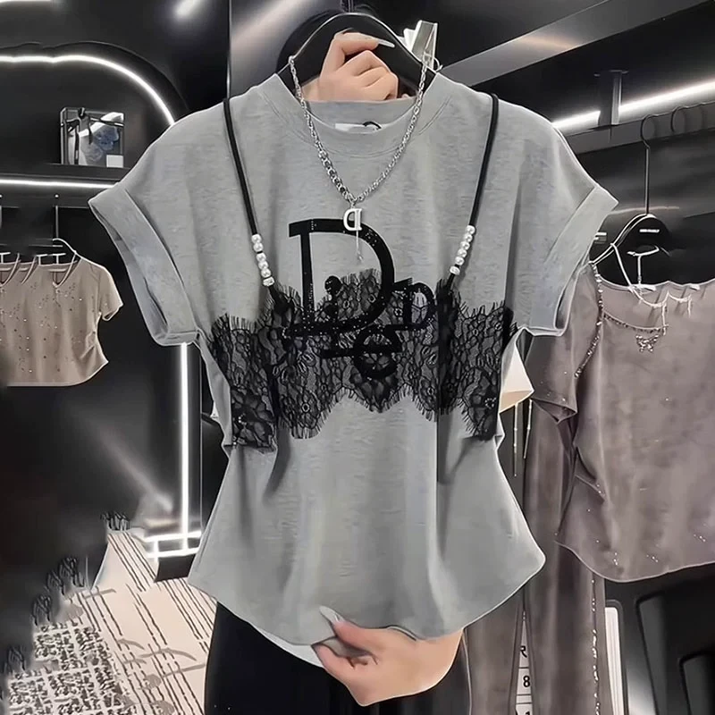 灰色字母印花短袖t恤女2025夏季新款时尚洋气高级感蕾丝拼接上衣