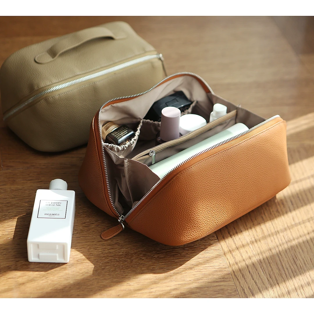 真皮化妆包时尚头层牛皮洗漱包高档便携旅行简约小众大容量收纳包