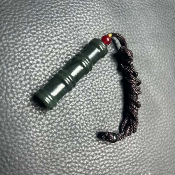 天然和田玉立体竹节节节高升吊坠