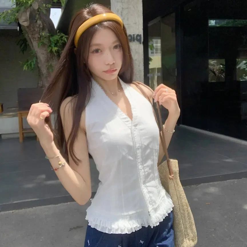 夏季新款法式百搭设计感气质衬衣女蕾丝花边白色V领吊带挂脖背心