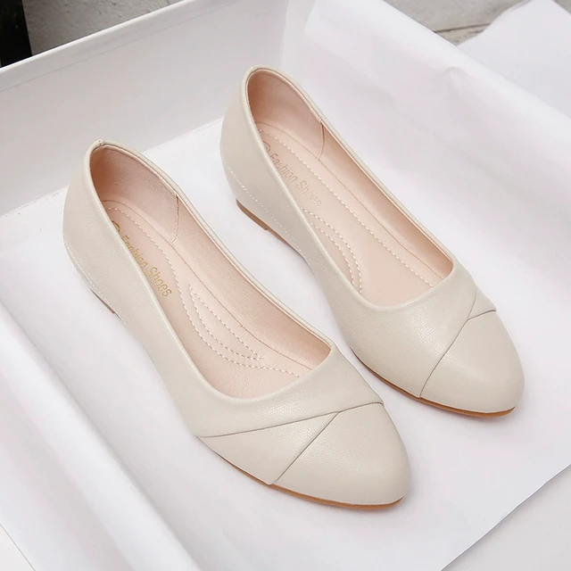 坡跟单鞋女2025春秋新款软底气质中年妈妈鞋圆头浅口内增高豆豆鞋