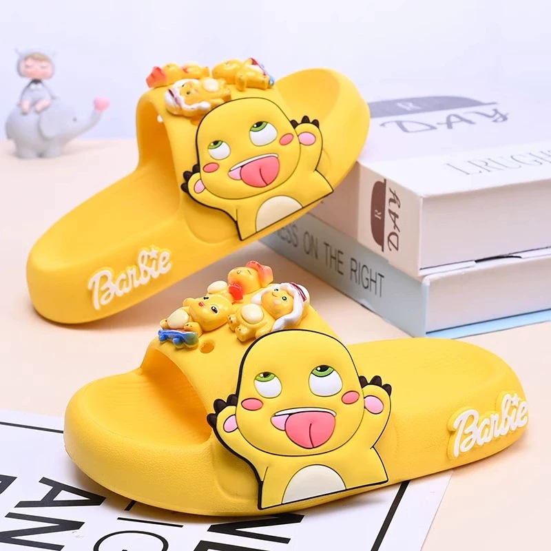 奶龙拖鞋可爱男童卡通新款夏季中大童外穿防滑软底女童户外沙滩鞋