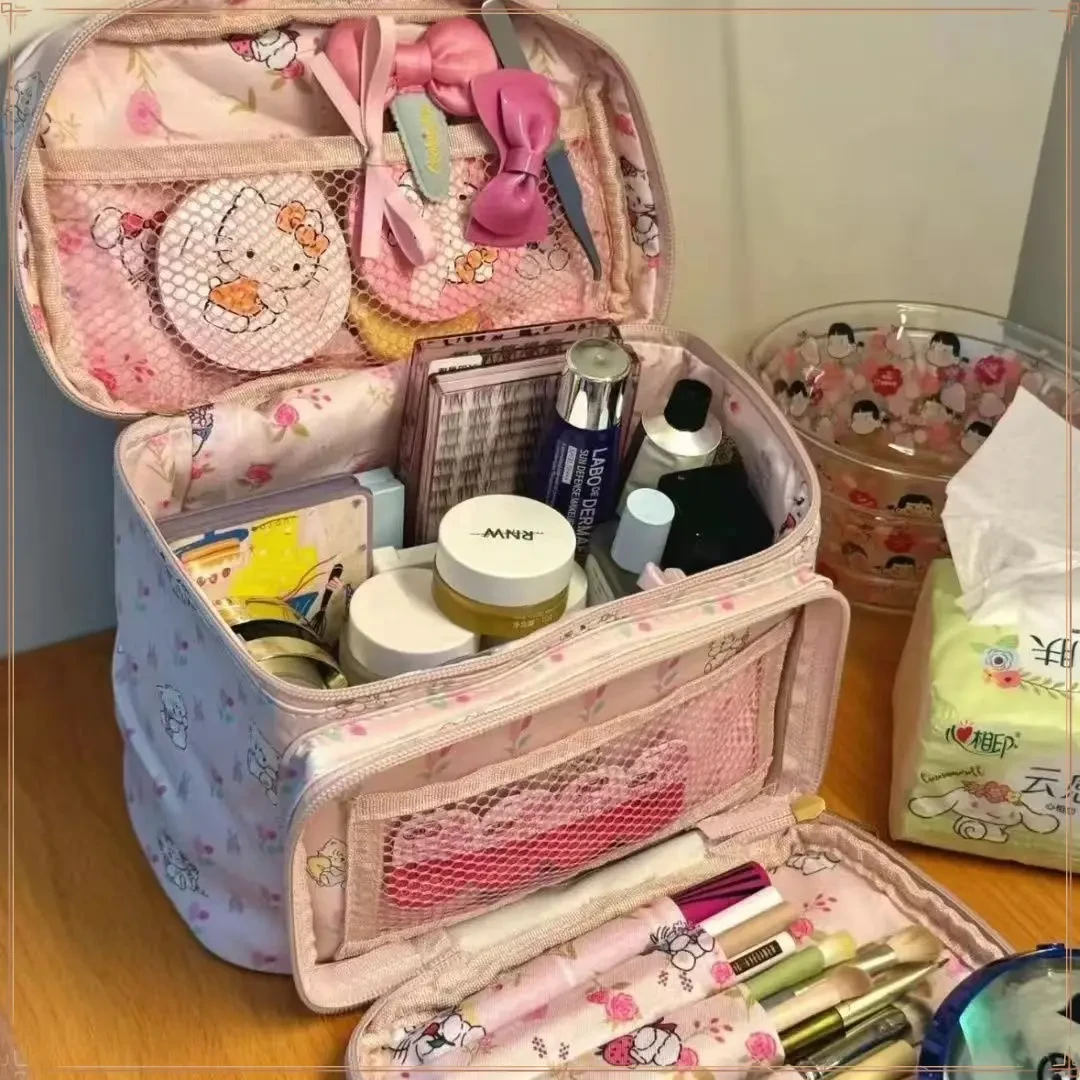 2025新款高端可爱高颜值化妆包女大容量旅行便携手提防水收纳包HR