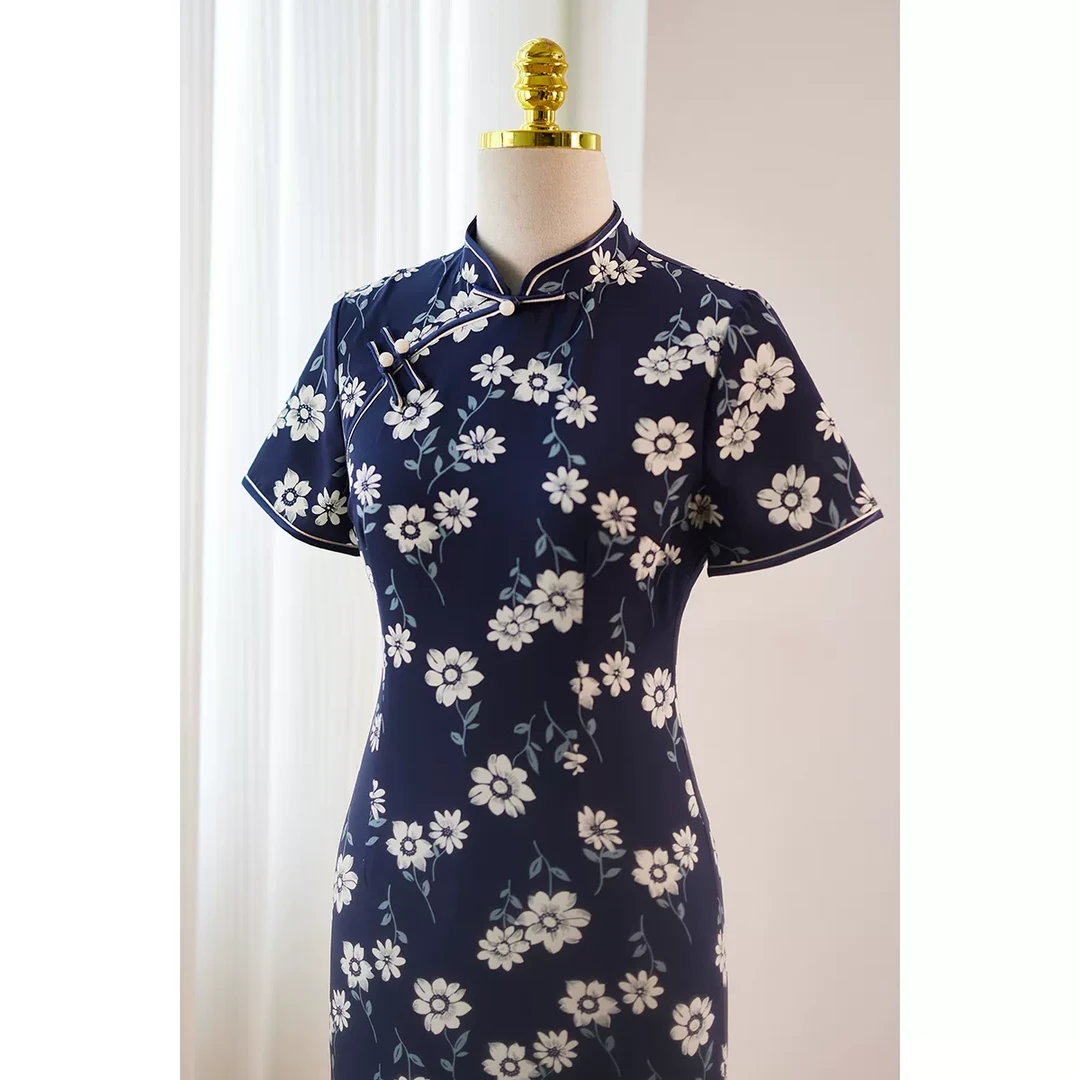 深蓝色旗袍2025年新款女夏季新中式改良连衣裙复古民国风修身长款