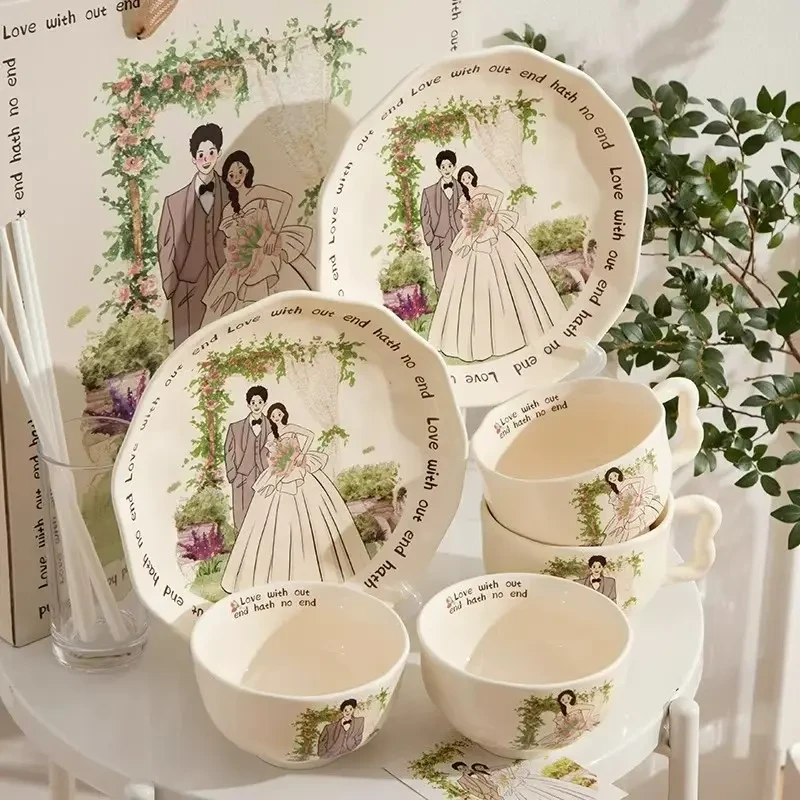 订婚结婚送新人礼物新婚送新娘闺蜜姐妹碗盘餐具套装高档实用礼品