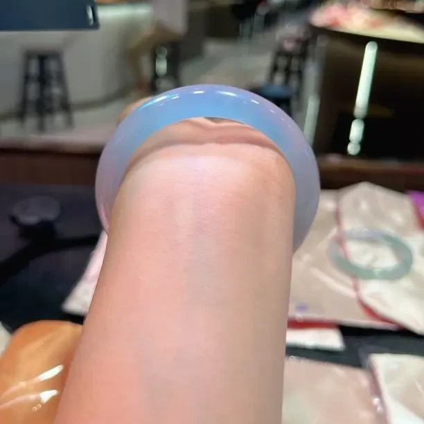 天然缅甸A货翡翠手镯53-54