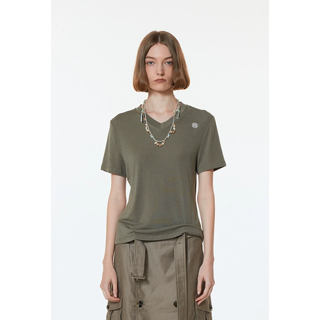 UHOOWU设计师品牌 V领修身羊毛T恤 简约气质 DSC买手店 AY5U03019