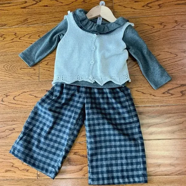 2025年女童春秋新款洋气外穿三件套格子裤子