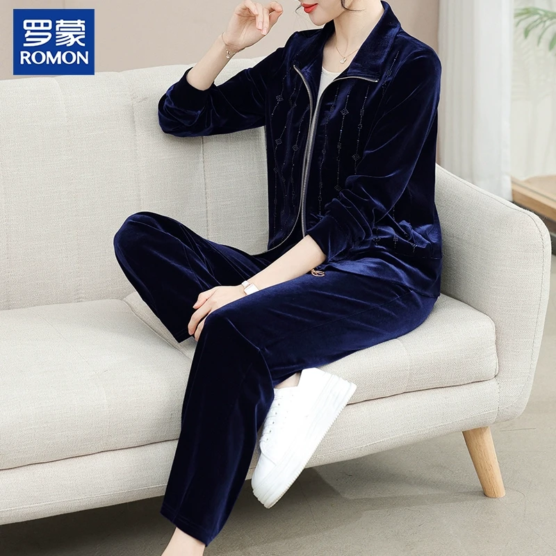 罗蒙名牌时尚妈妈秋装金丝绒休闲套装新款中老年女翻领外套两件套