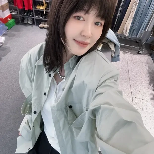 JIE➕韩版宽松显瘦休闲大口袋衬衫薄款757