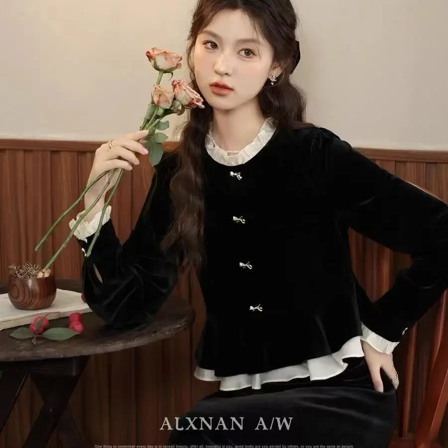 秋季新款丝绒长袖连衣裙显瘦收腰时尚学院风套装