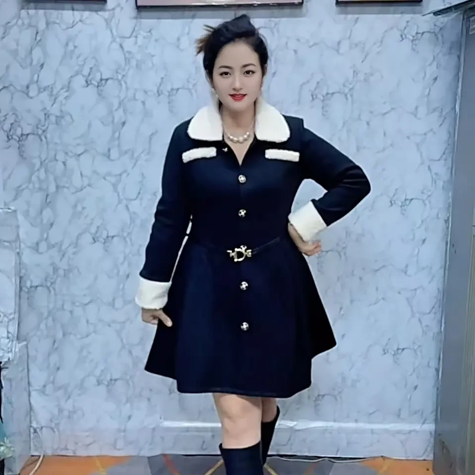 时尚翻领拼接收腰显瘦法式小香设计冬季连衣裙