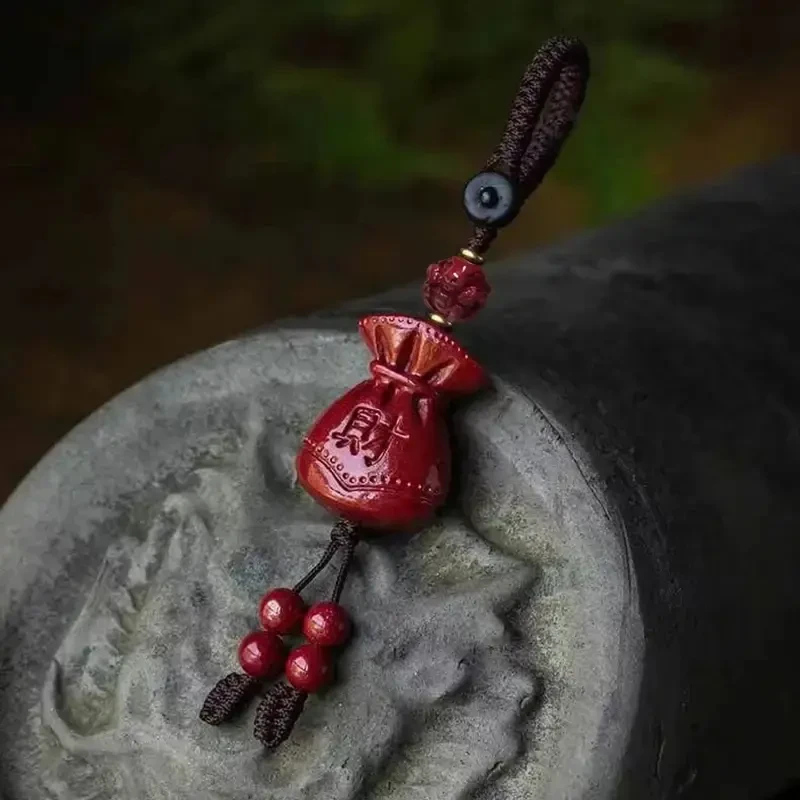 【师傅推荐】十二生肖招財挂件男女通用钱袋子挂饰福袋汽车钥匙扣