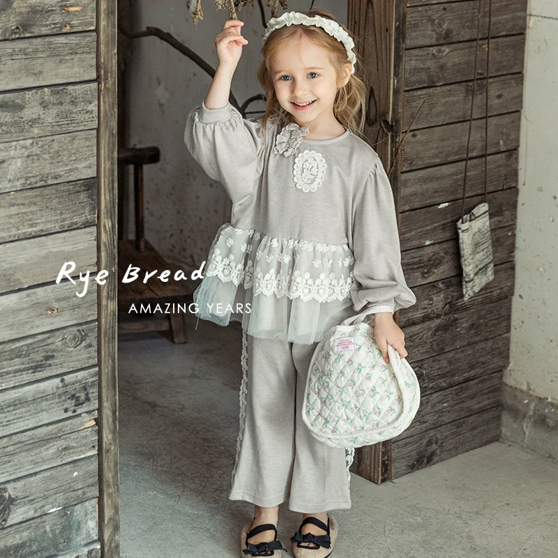 ryebread/黑面包童装 韩系女小童蕾丝花边圆领小衫套装 5春