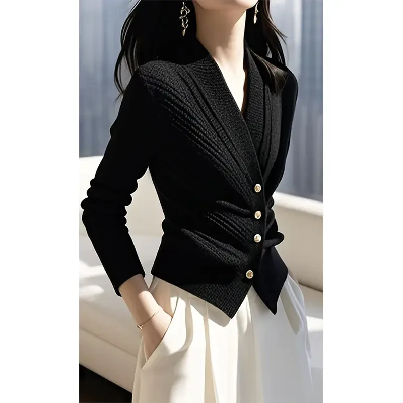 慵懒高级感超好看黑色毛衣2024冬季独特漂亮气质收腰内搭针织开衫