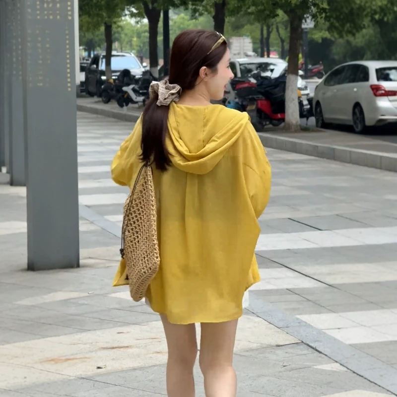 薄款高级感休闲连帽防晒衣衬衫女2025年夏季新款时尚宽松显瘦开衫