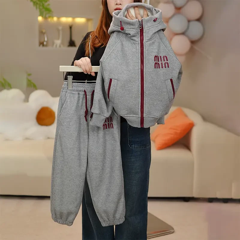 女童冬季加绒加厚休闲套装2024新款中大童保暖外套裤子两件套洋TY