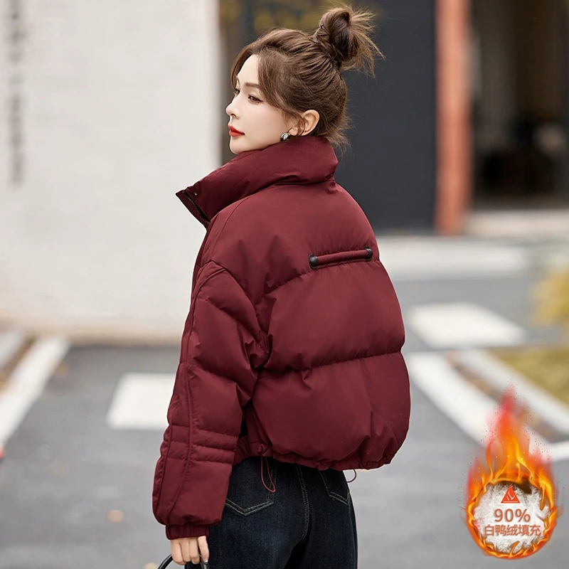 九江本命年小个子短款羽绒服新款女士冬2025网红妈妈装显年轻外套