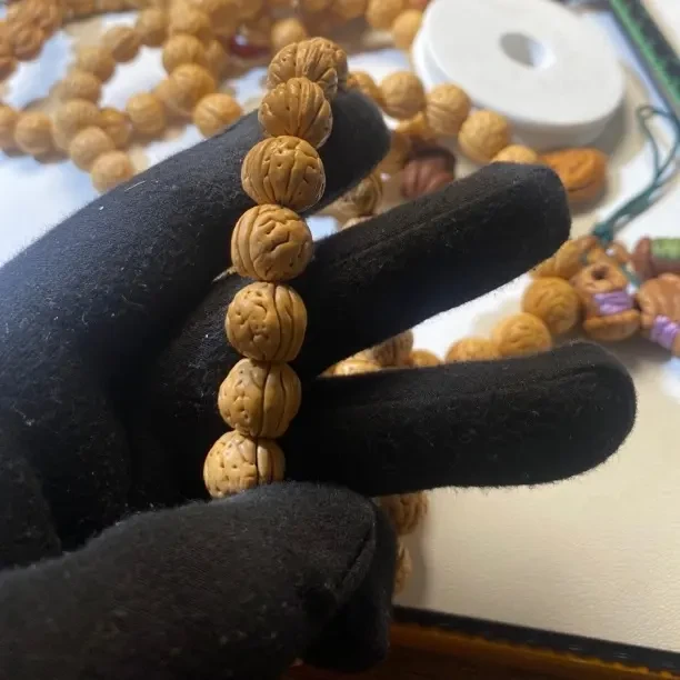 单圈-1.2mm左右文玩核桃肌肉紋宽脐