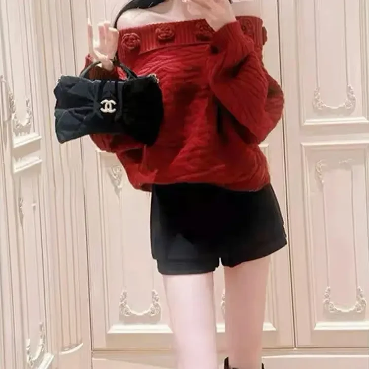 秋冬新款立体花朵设计感时髦一字肩宽松百搭毛衣