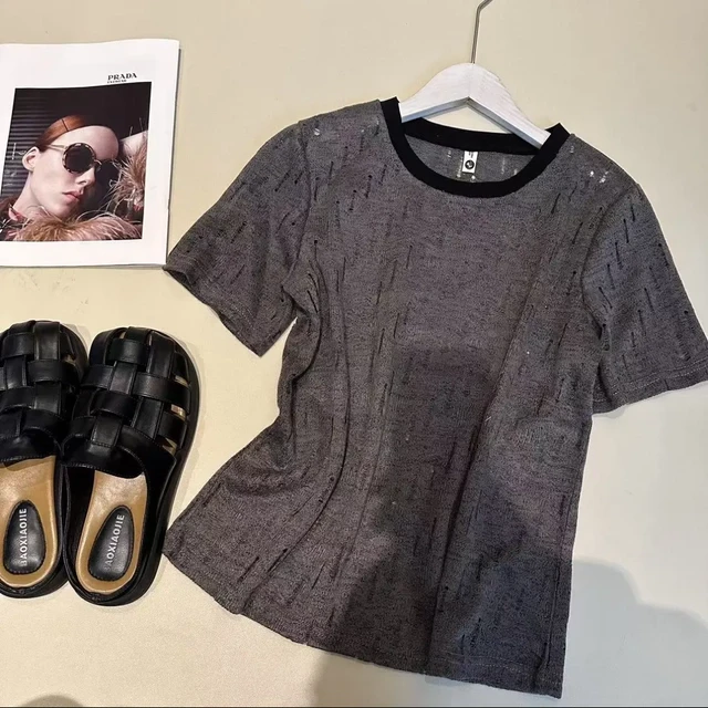 夏季新款时尚洋气圆领短袖T恤镂空宽松显瘦减龄休闲百搭上衣小衫