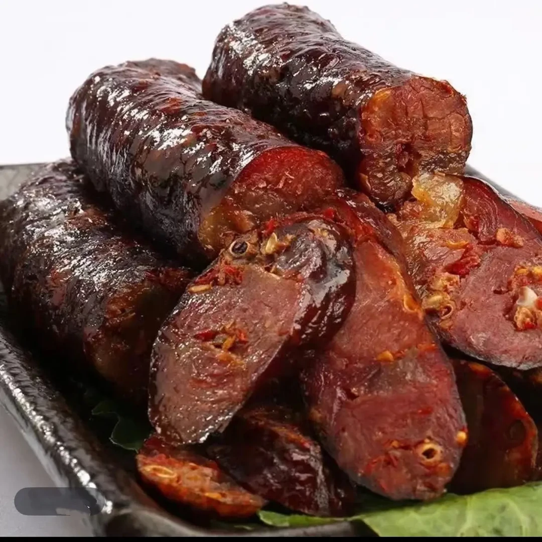 四川特产传统工艺柴火烟熏麻辣原味地道川味腊肠美味下饭