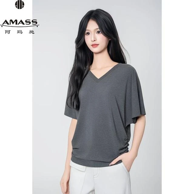 AMASS/阿玛施夏季清凉冰丝捏褶收腰宽松显瘦短袖V领面膜T恤530081