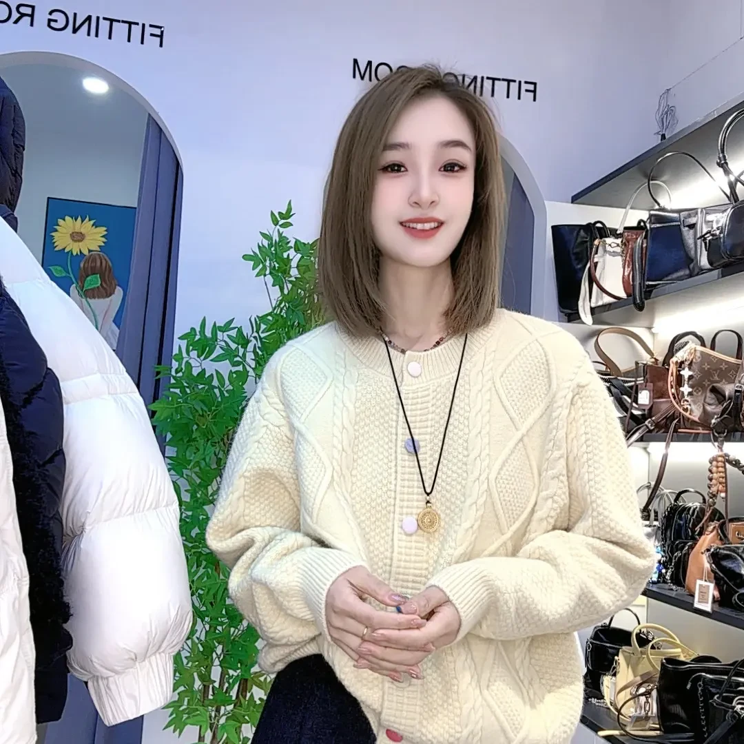 饭饭家  加厚踩扣针织衫