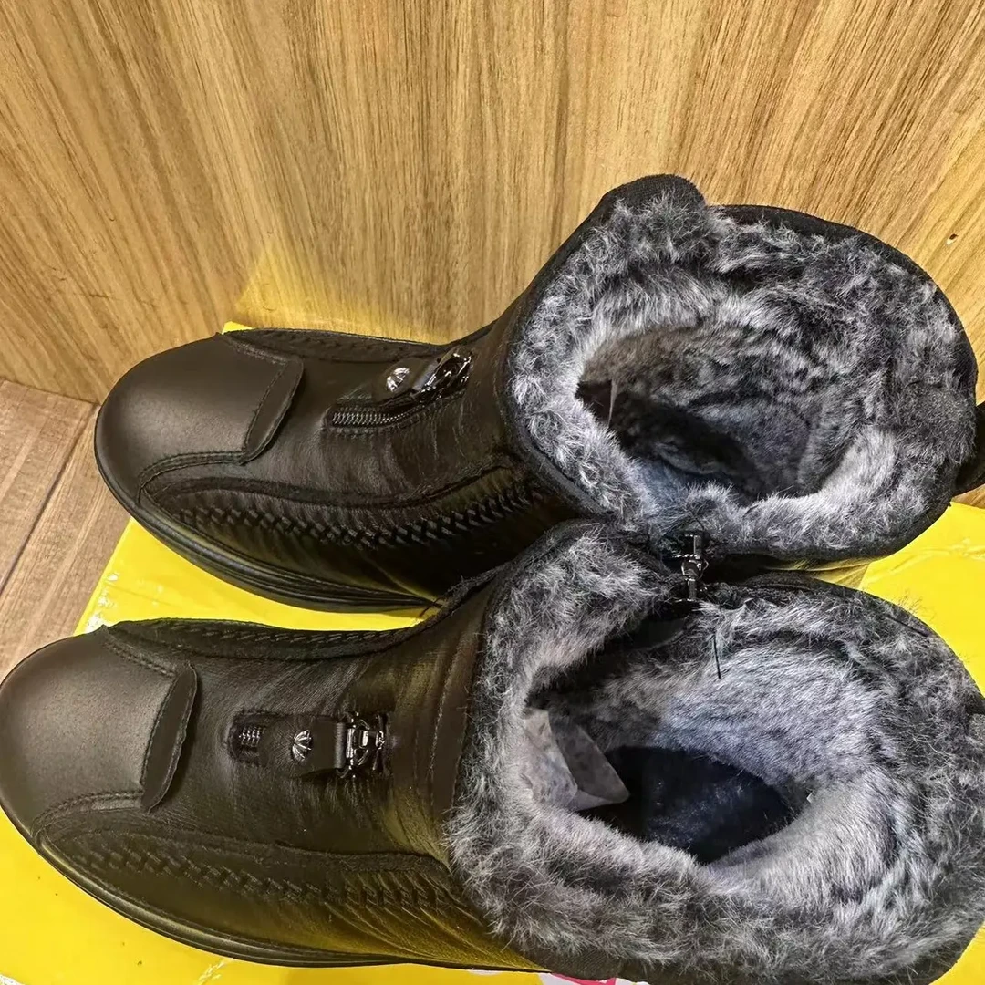 冬季新款女士棉鞋妈妈鞋轻底黑色