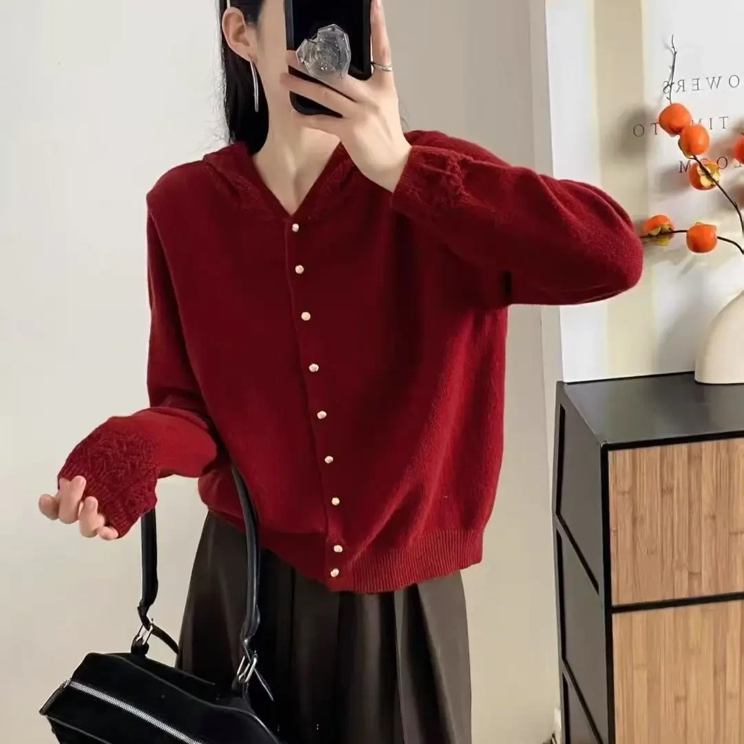 2025秋冬新款重工钉珠蕾丝圆领针织开衫女甜美减龄百搭