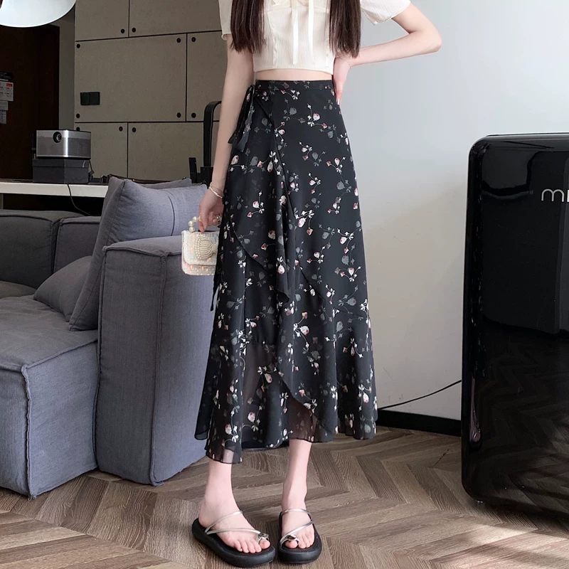 碎花包臀裙子女半身裙夏季2025新款系带开叉仙女一片式高腰雪纺裙