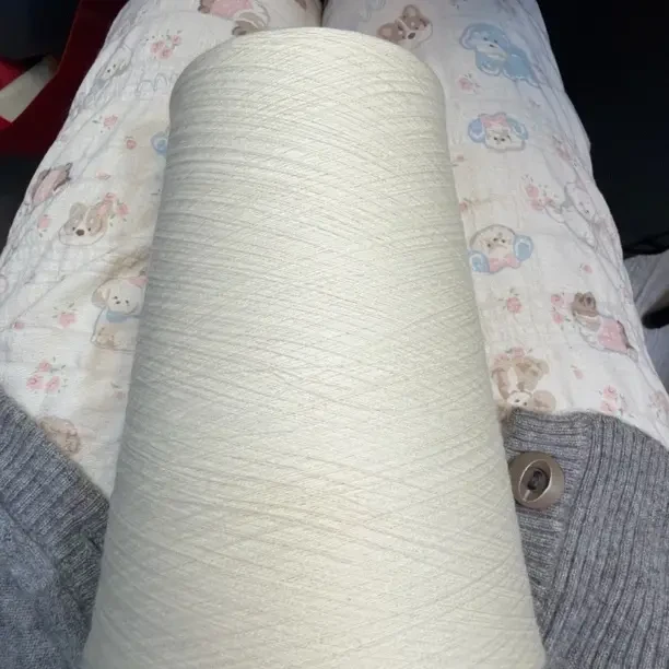 白色80支山羊绒线