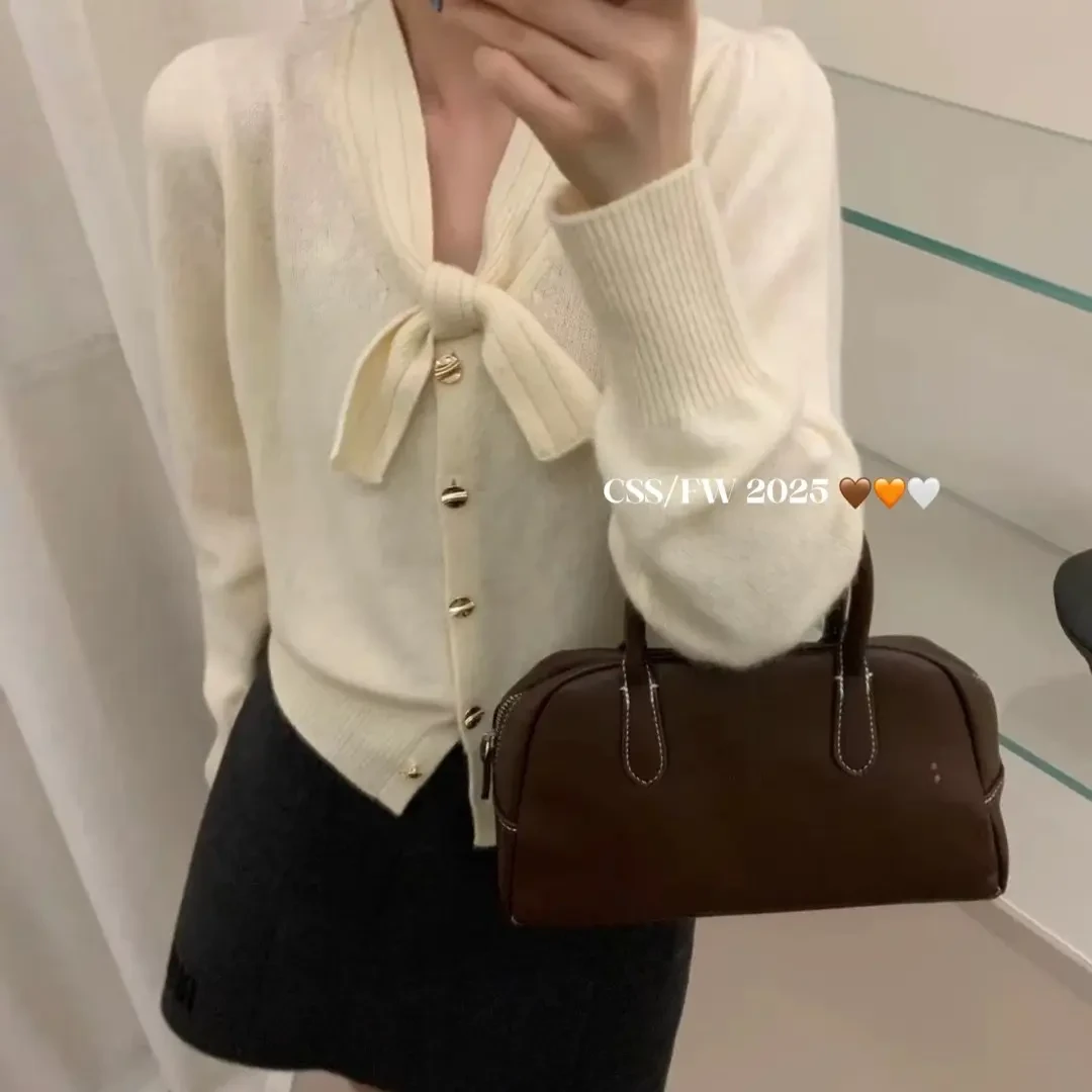 法式蝴蝶结V领针织开衫女秋季新款温柔风显瘦减龄软糯百搭上衣