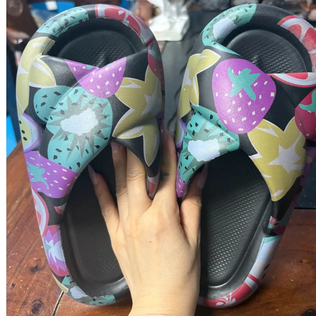 踩屎感女拖鞋女鞋一字拖外穿家居拖防滑耐磨软厚底时尚休闲凉鞋