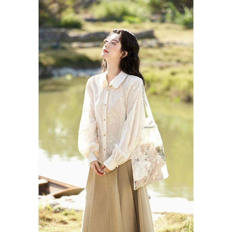 谜秀米杏色刺绣提花衬衫女长袖高级感春2025气质显瘦上衣新中式