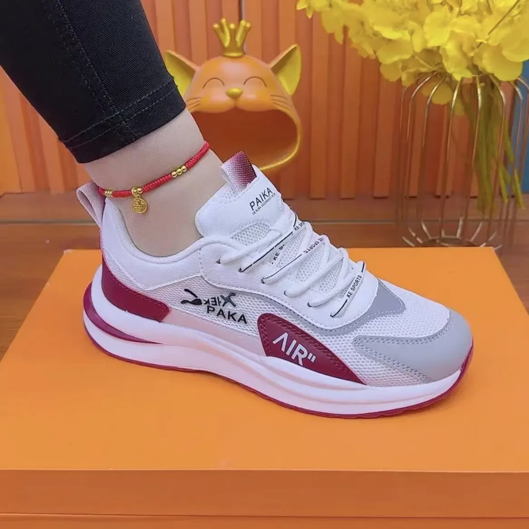 休闲风春秋季网面舒适软底跑步系带透气时尚百搭潮流运动休闲鞋