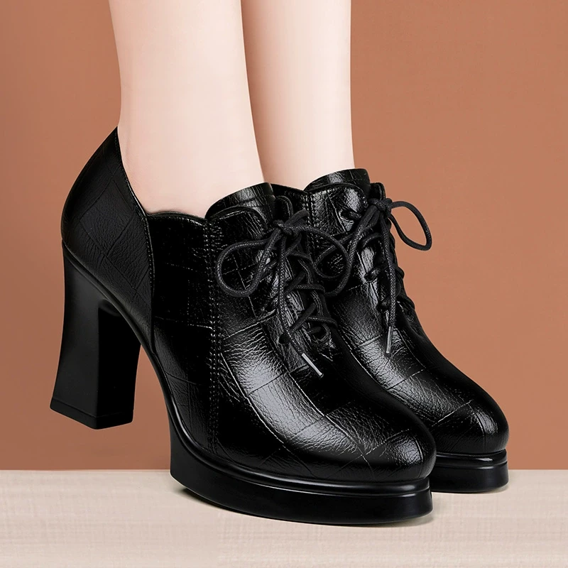 粗跟休闲深口单鞋女2025新款加绒高跟鞋女中老年妈妈皮鞋走秀女鞋