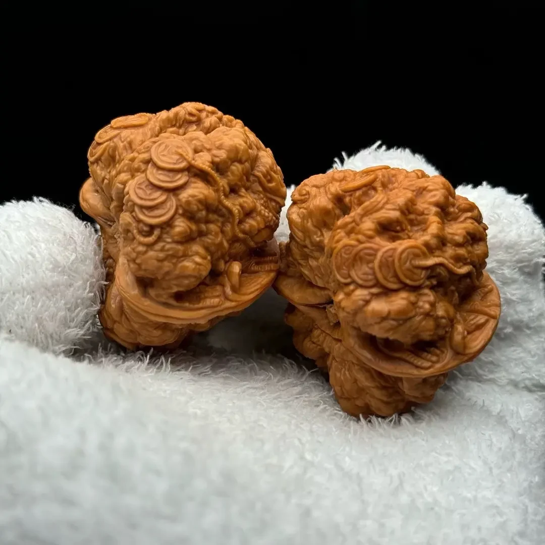 文玩核桃蛤蟆头粗筋三棱元宝手把件