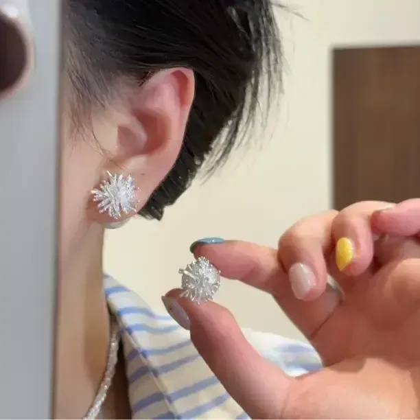 铜合金仿珍珠耳饰 新款设计感两戴烟花珍珠耳环百搭显瘦氛围感